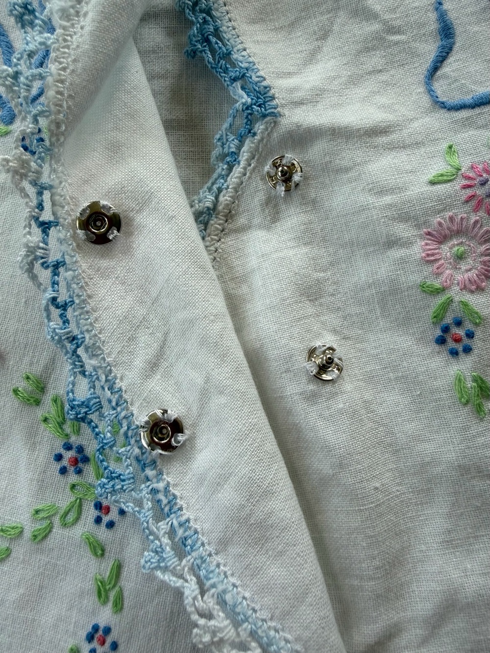 Vintage linen + cotton hand embroidered top - Picture 8 of 14
